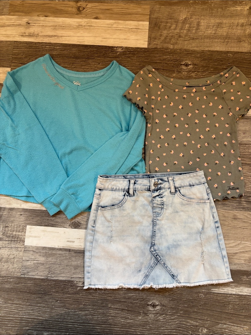 Bundle Justice Teal Long Sleeve Top with Light Denim Skort & Olive Floral Tee